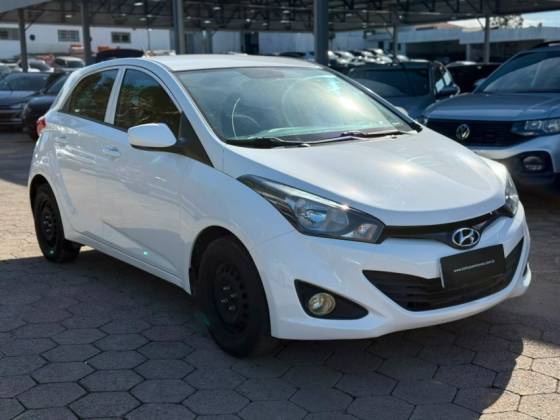 HYUNDAI HB20 1.0 COMFORT 12V FLEX 4P MANUAL HYUNDAI HB20 1.0 COMFORT 12V FLEX 4P MANUAL